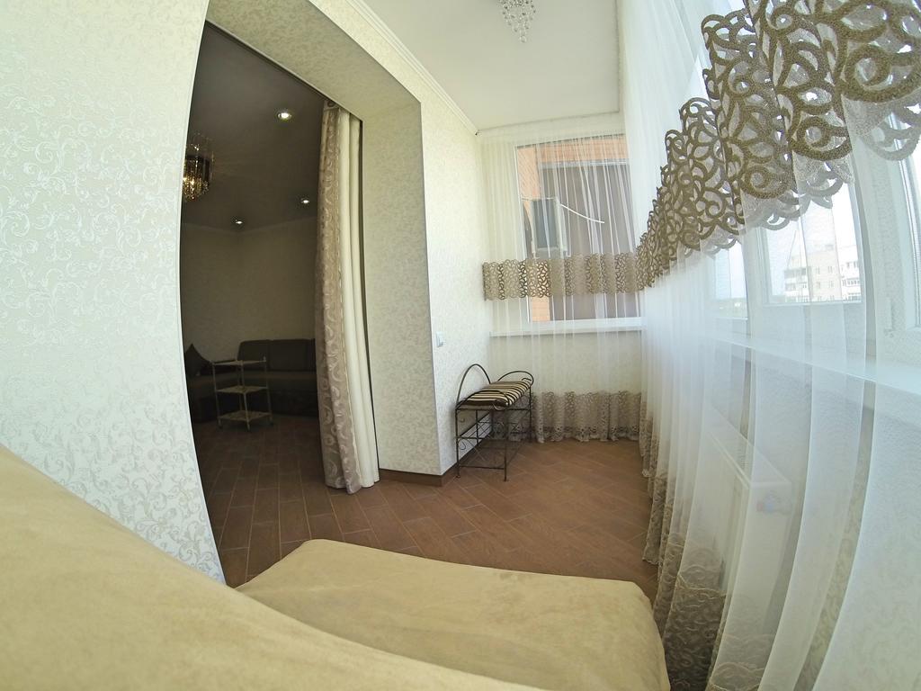 Appartement Naberezhnaya Roshen à Vinnytsia Extérieur photo