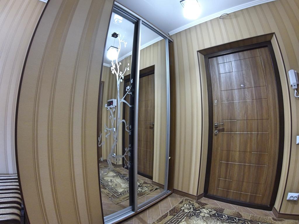 Appartement Naberezhnaya Roshen à Vinnytsia Extérieur photo