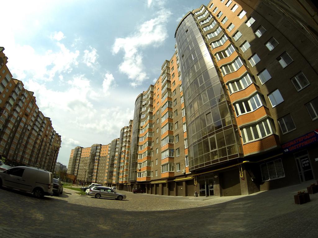 Appartement Naberezhnaya Roshen à Vinnytsia Extérieur photo